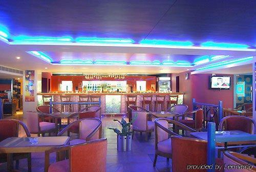 Breeze Hotel Chennai Ristorante foto