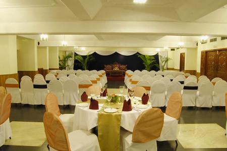 Breeze Hotel Chennai Esterno foto