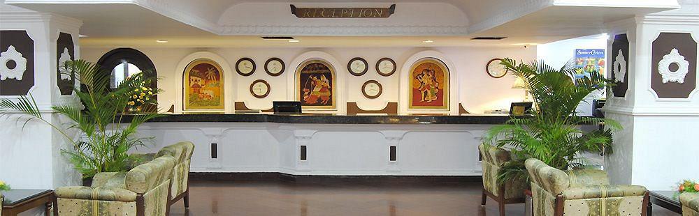 Breeze Hotel Chennai Esterno foto